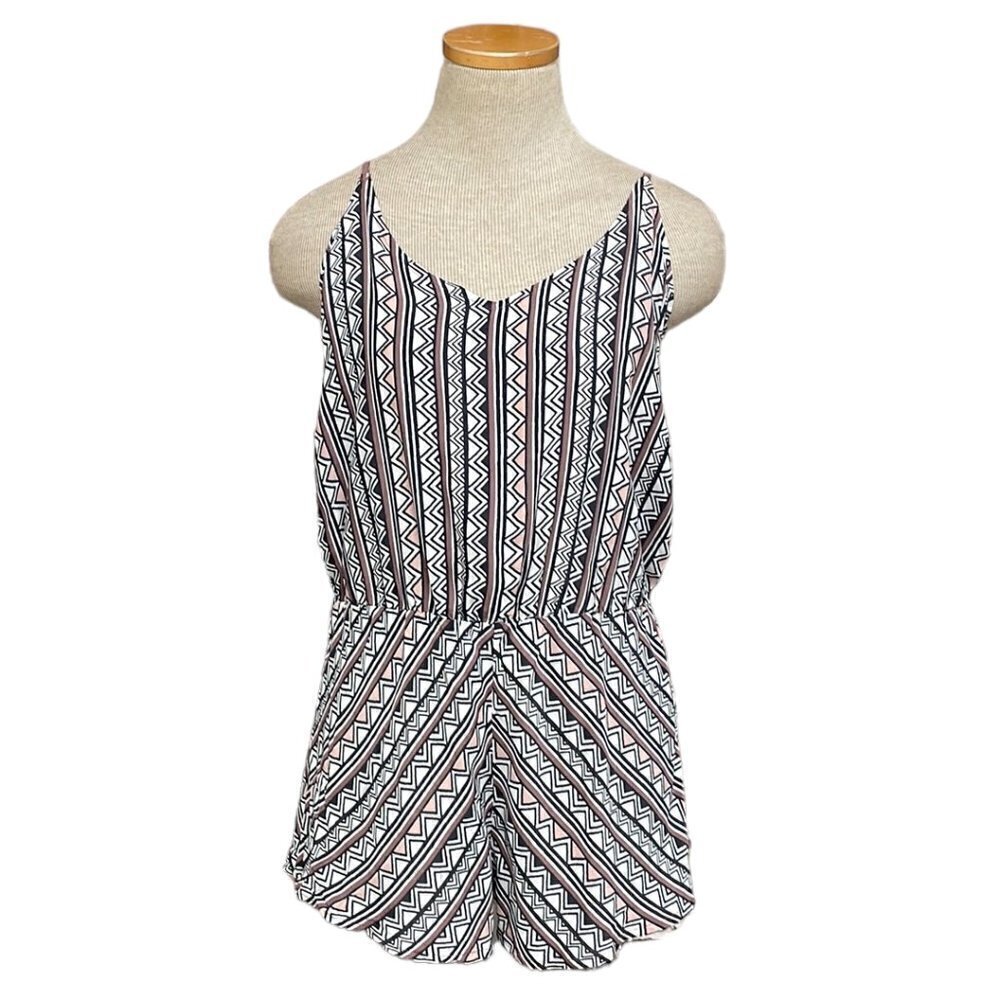 Dolce Vita Romper V-Neck Open Back Geometric Designs Black Pink Size Small S